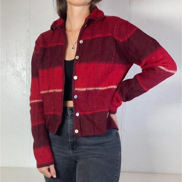 Red 100% Wool Vintage Button Down Jacket - Picture 3 of 10
